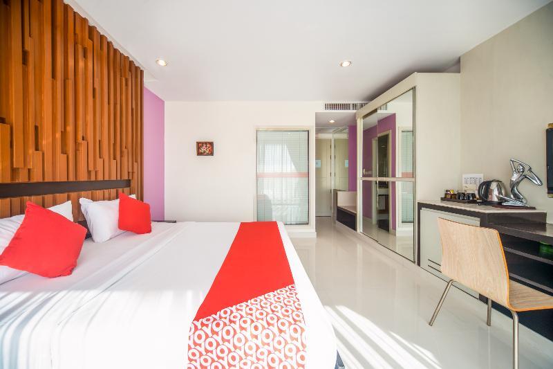 I Dee Hotel Patong Exterior photo